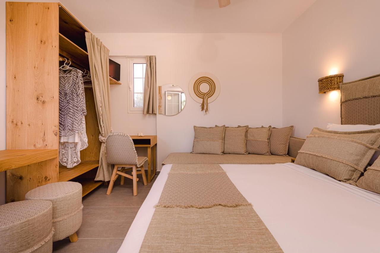 Spiros Family Apts Apartment *