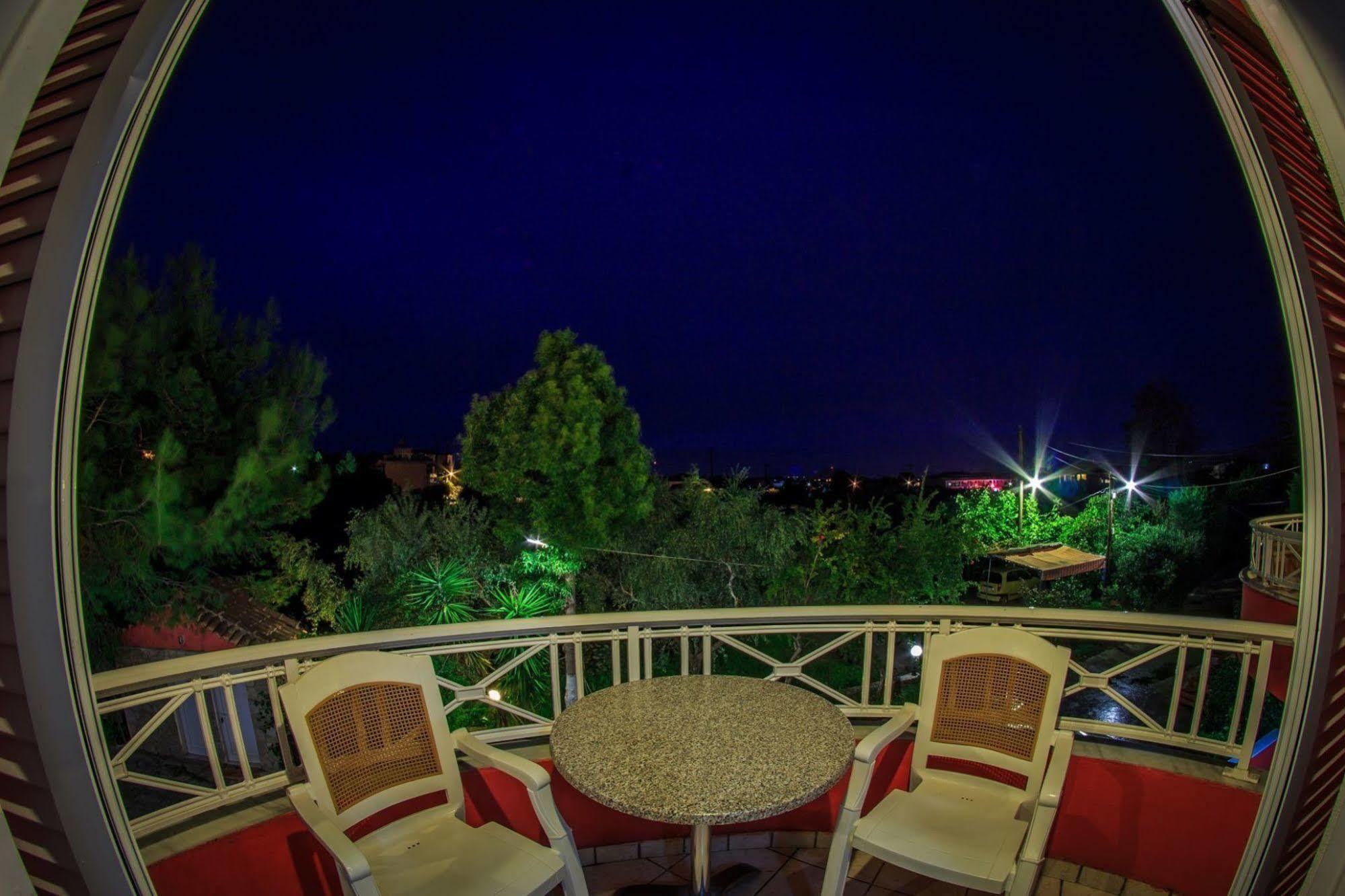 Apartment Spiros Family Apts Laganas